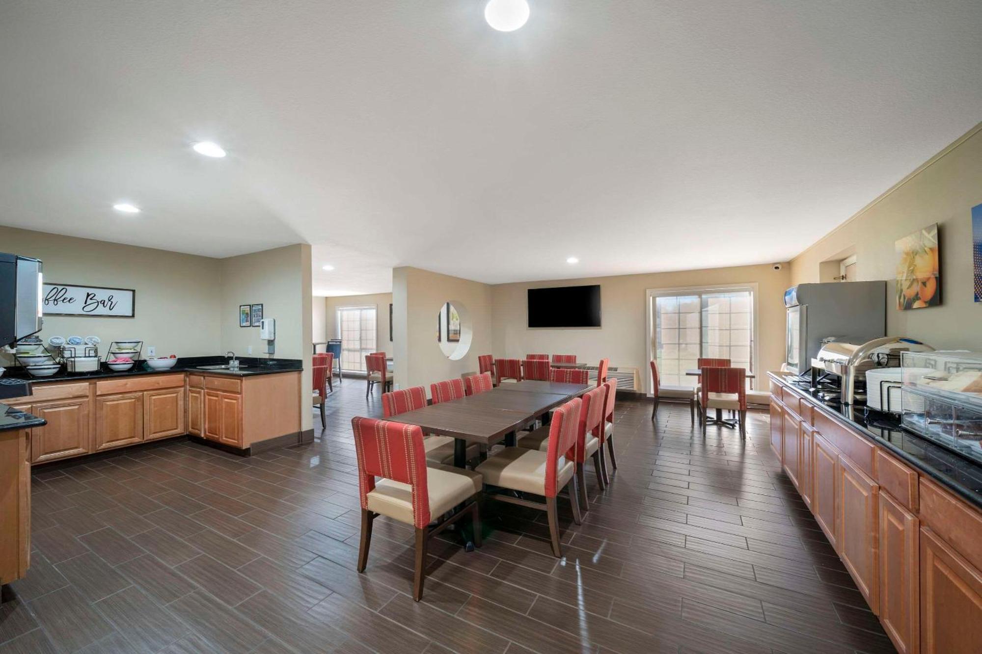 Comfort Suites Red Bluff Near I-5 Bagian luar foto
